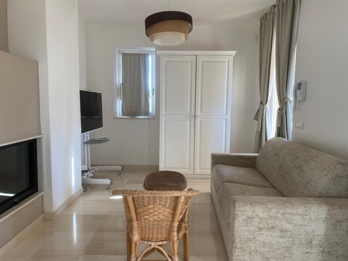 Villa Monn Il Pero Monopoli Esterno foto